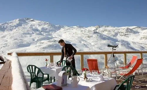 Ours Blanc Hotel & Spa