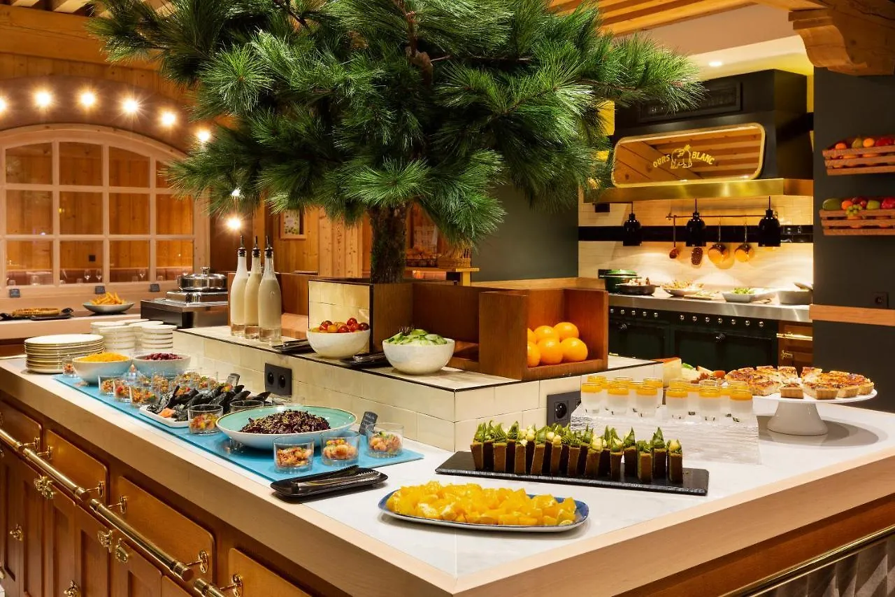 Ours Blanc Hotel & Spa  Saint-Martin-de-Belleville